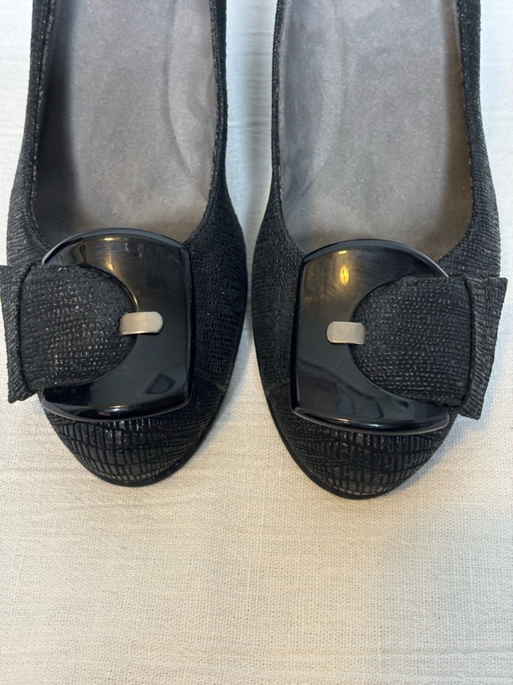 Stuart Weitzman Bucalina Textured Buckle Wedge Shoes-Black-Women Size 6.5 - Picture 2 of 11